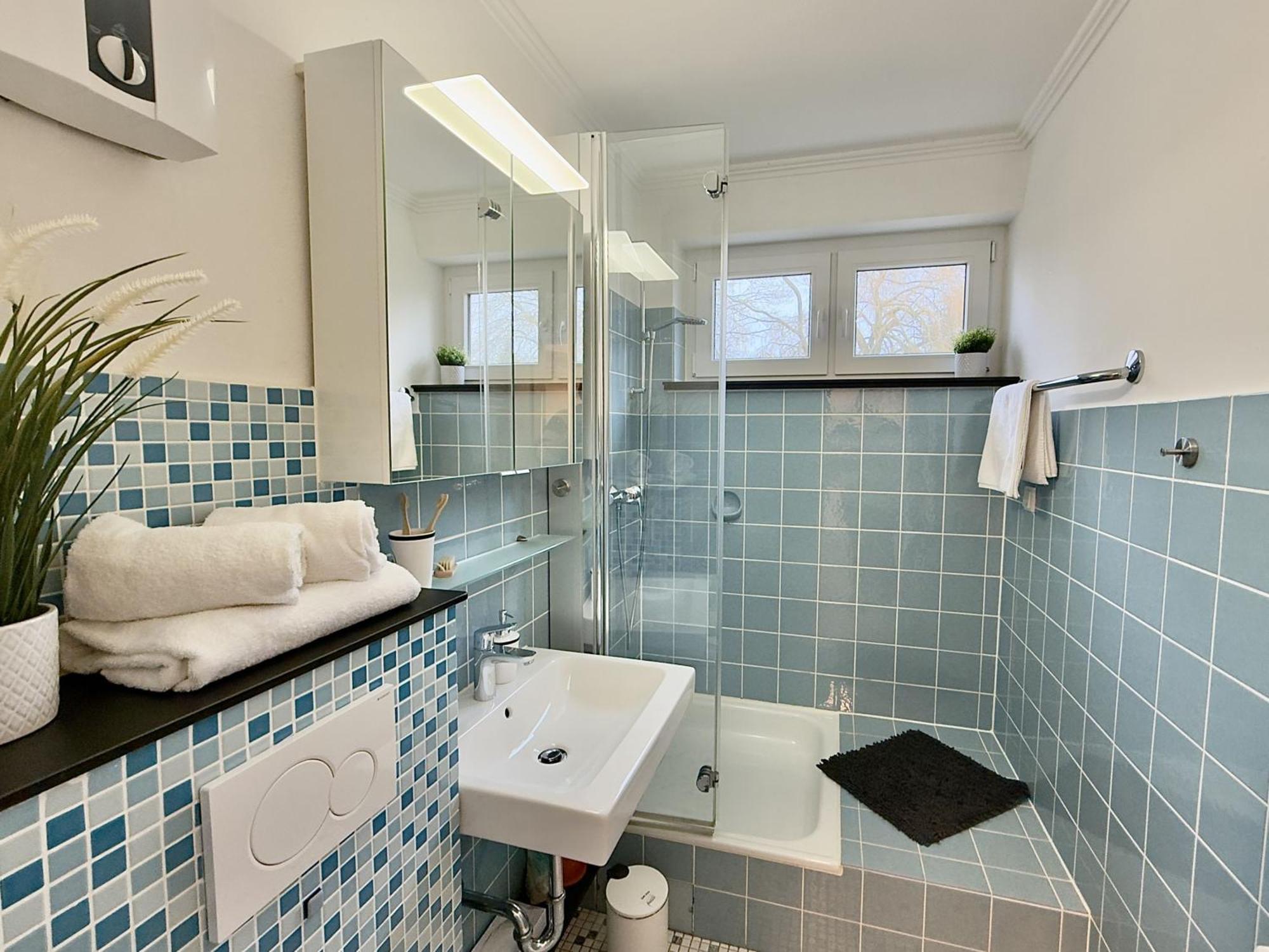 Kleine Freiheit Mit Balkon - Apartment